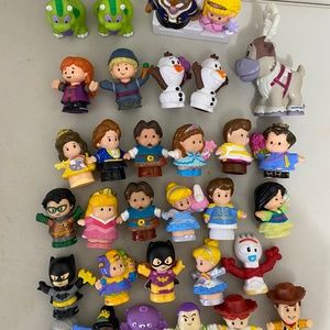 Walt Disney and Heroes Fisher Price Little People 32 figures